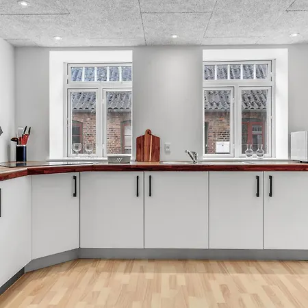 Pet Friendly In With Kitchen Hébergement de vacances